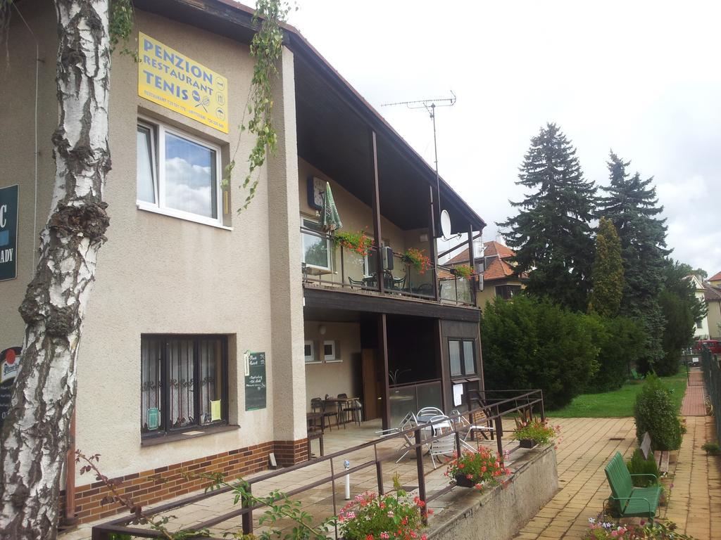 Penzion Tenis Poděbrady Εξωτερικό φωτογραφία